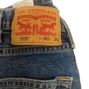 Levis 505 Classic Straight medium wash 40x30